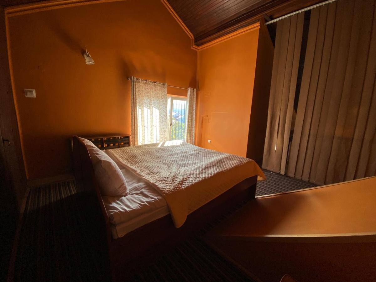 Olena Resort Brjukhovytsji Eksteriør bilde