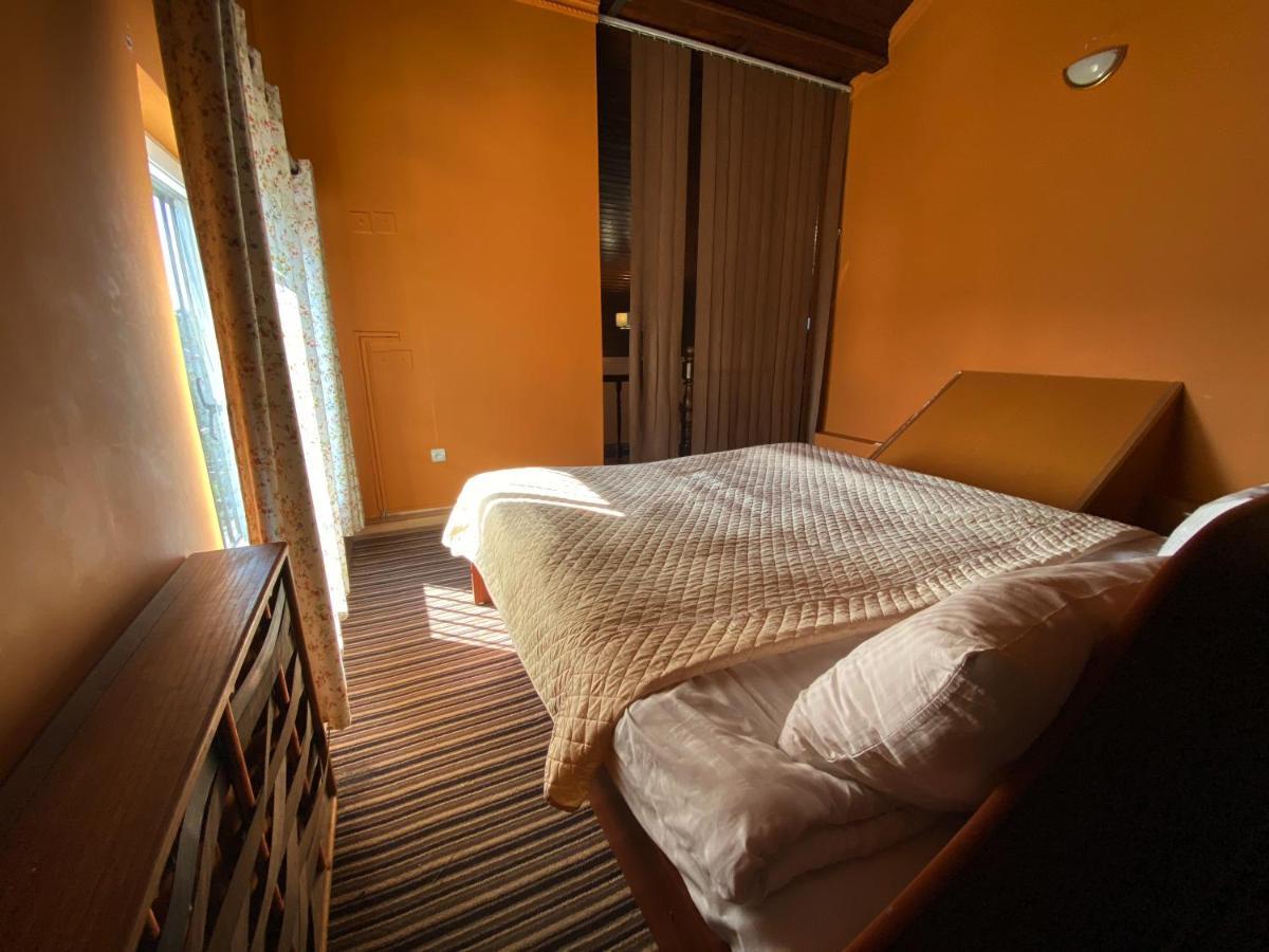 Olena Resort Brjukhovytsji Eksteriør bilde