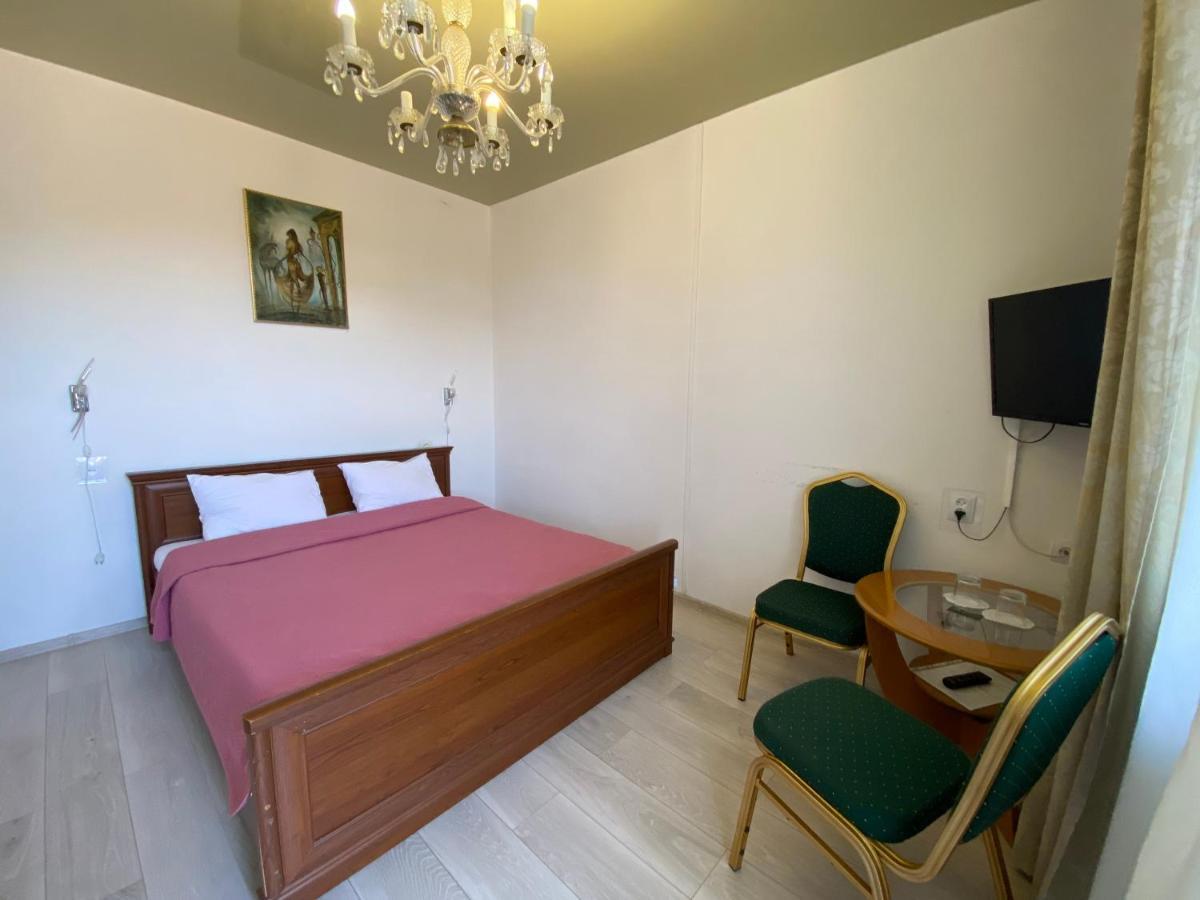 Olena Resort Brjukhovytsji Eksteriør bilde