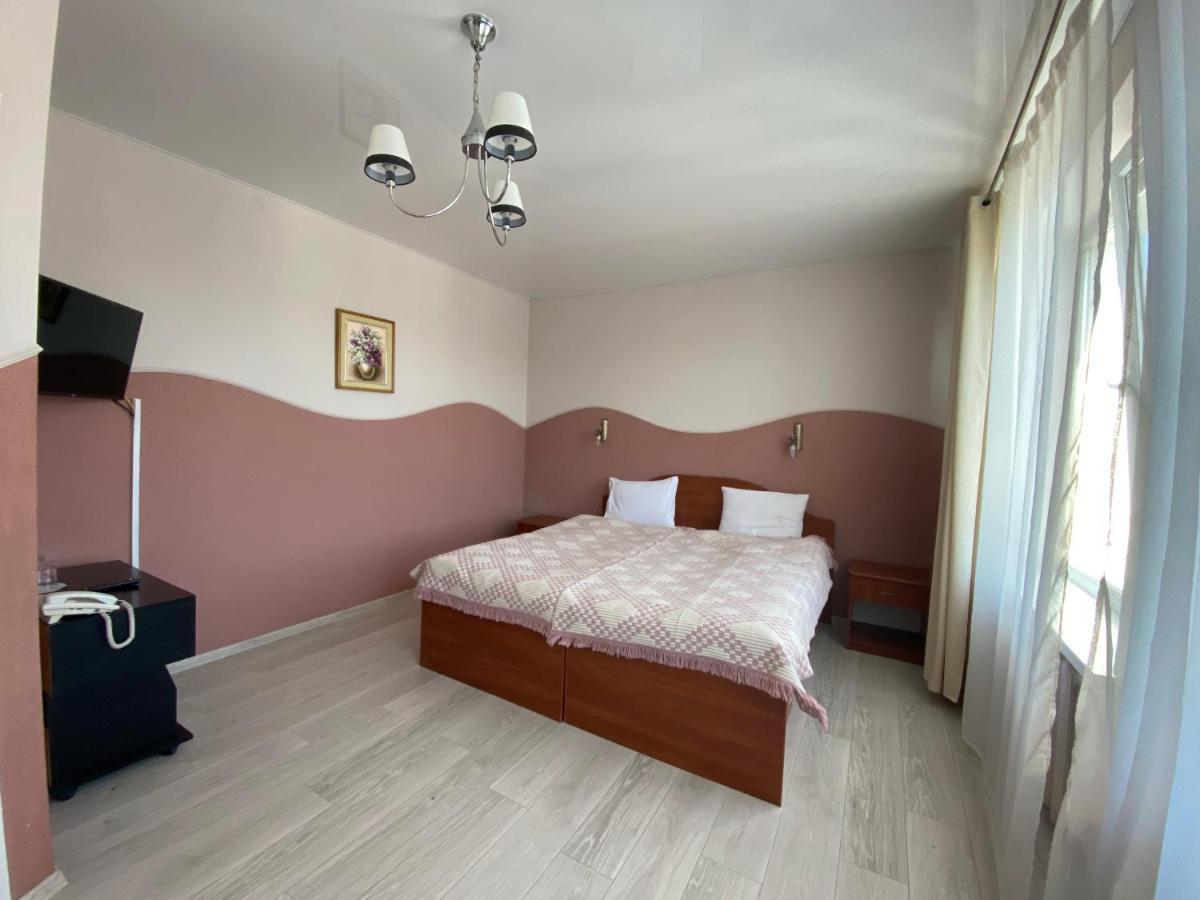 Olena Resort Brjukhovytsji Eksteriør bilde