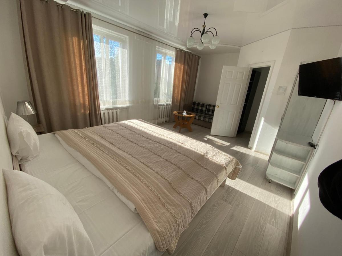 Olena Resort Brjukhovytsji Eksteriør bilde