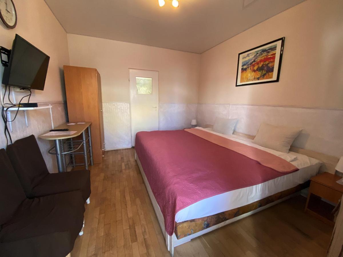 Olena Resort Brjukhovytsji Eksteriør bilde