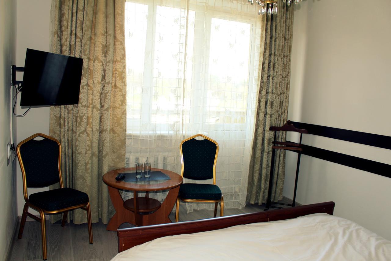 Olena Resort Brjukhovytsji Eksteriør bilde